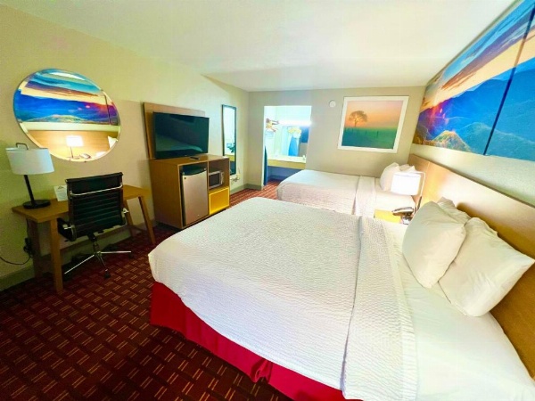 Days Inn by Wyndham Athens image 11